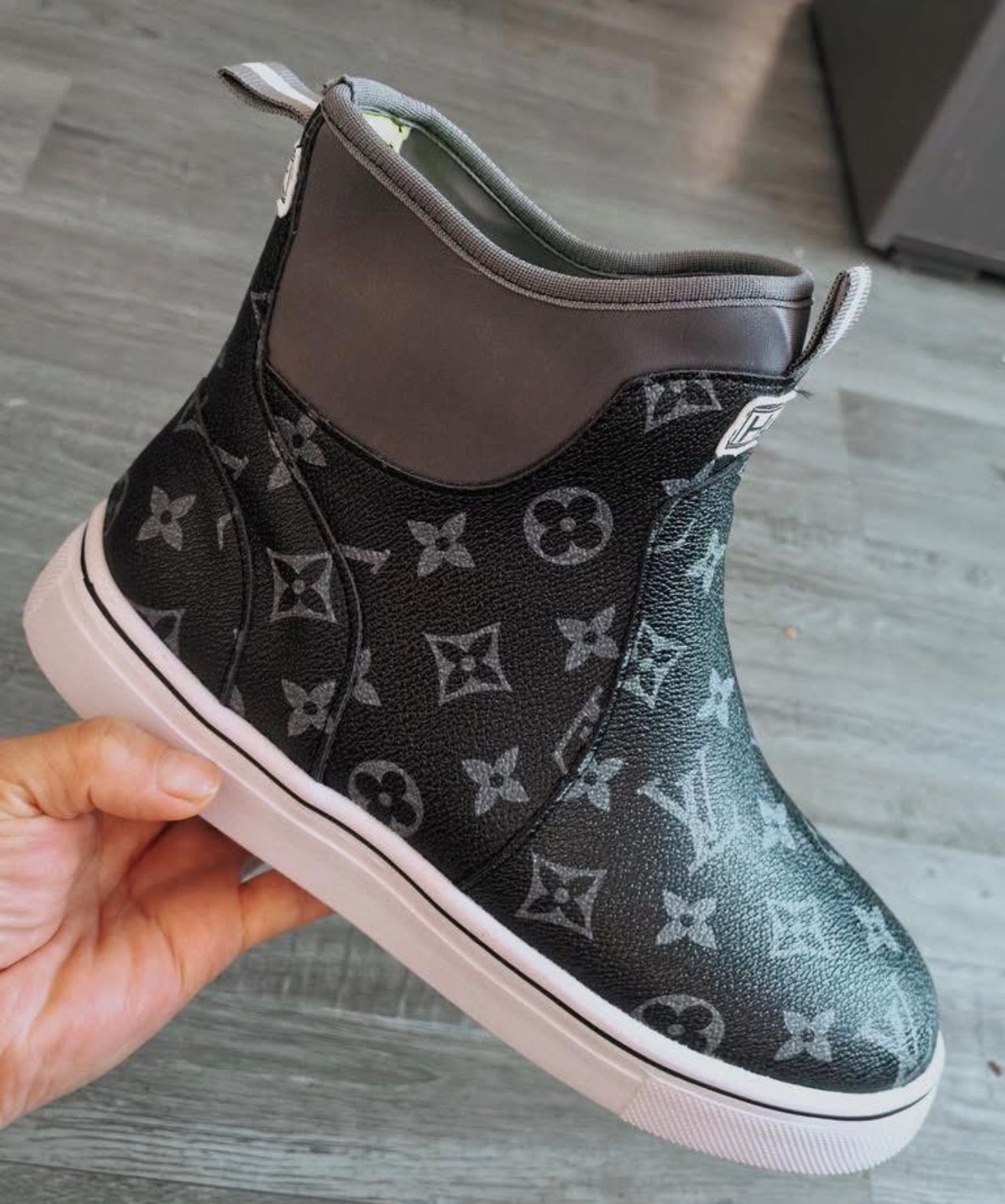 Huk Boots