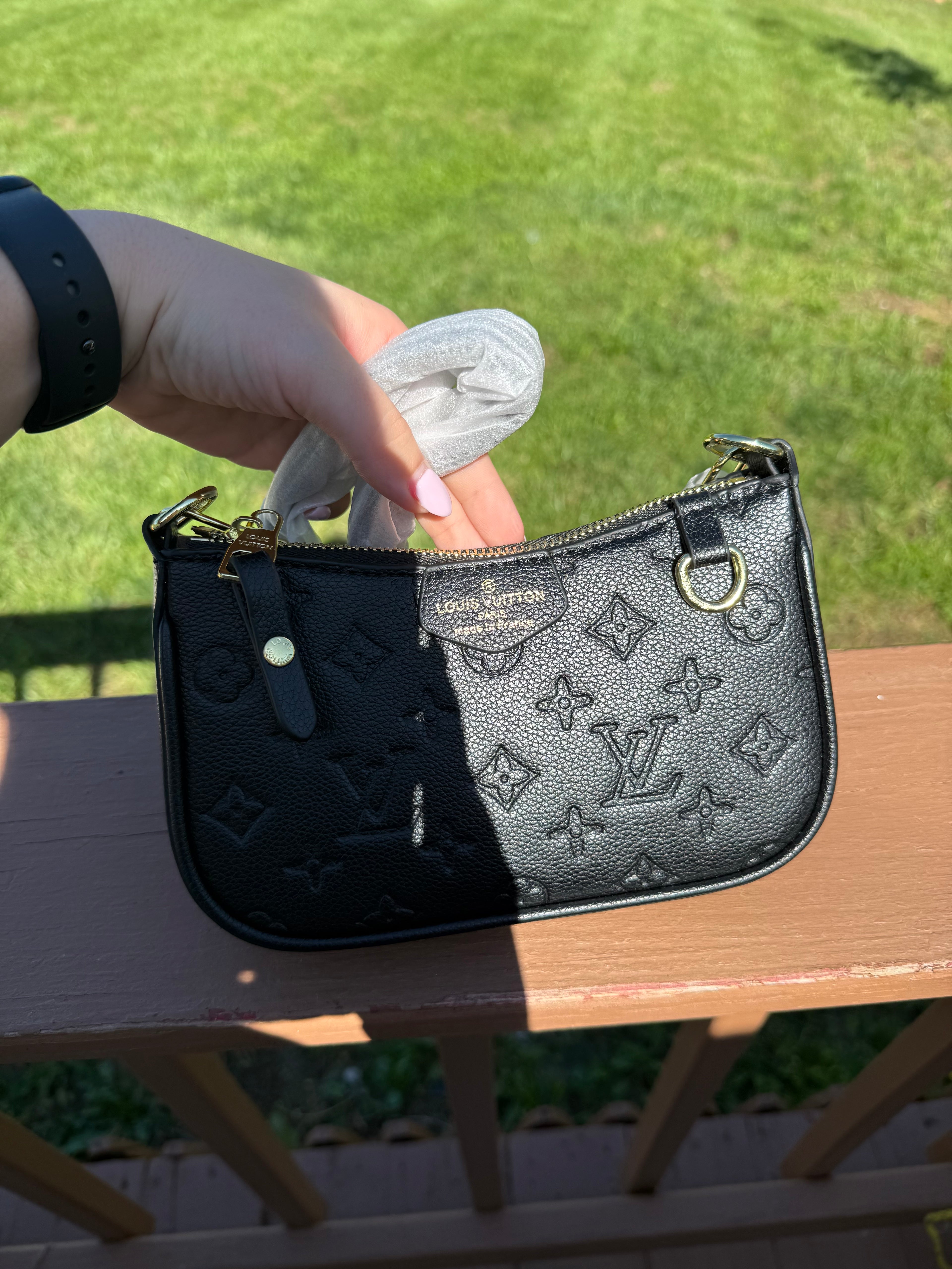 Claire Shoulder Bag