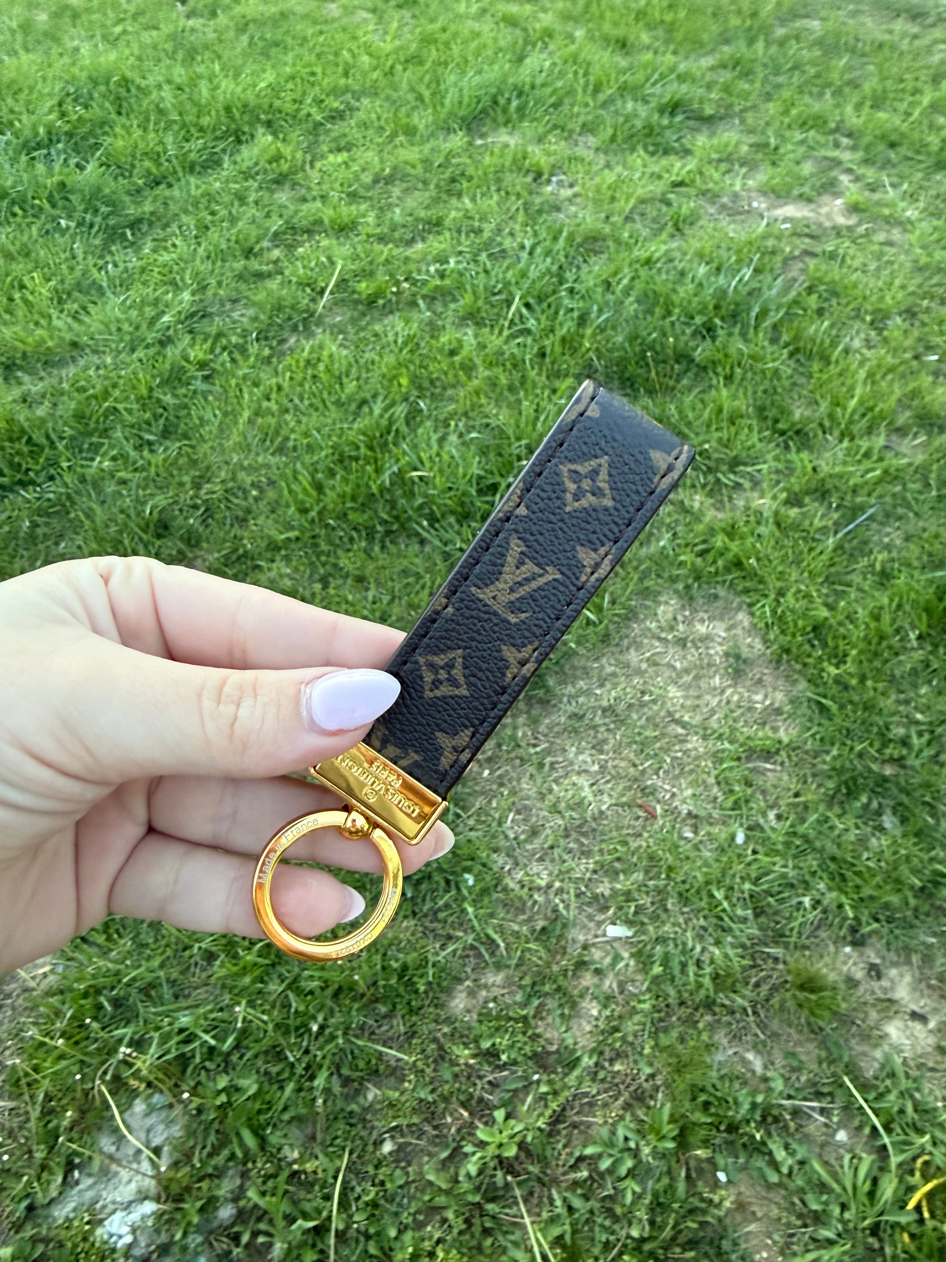Kinsley Keychain