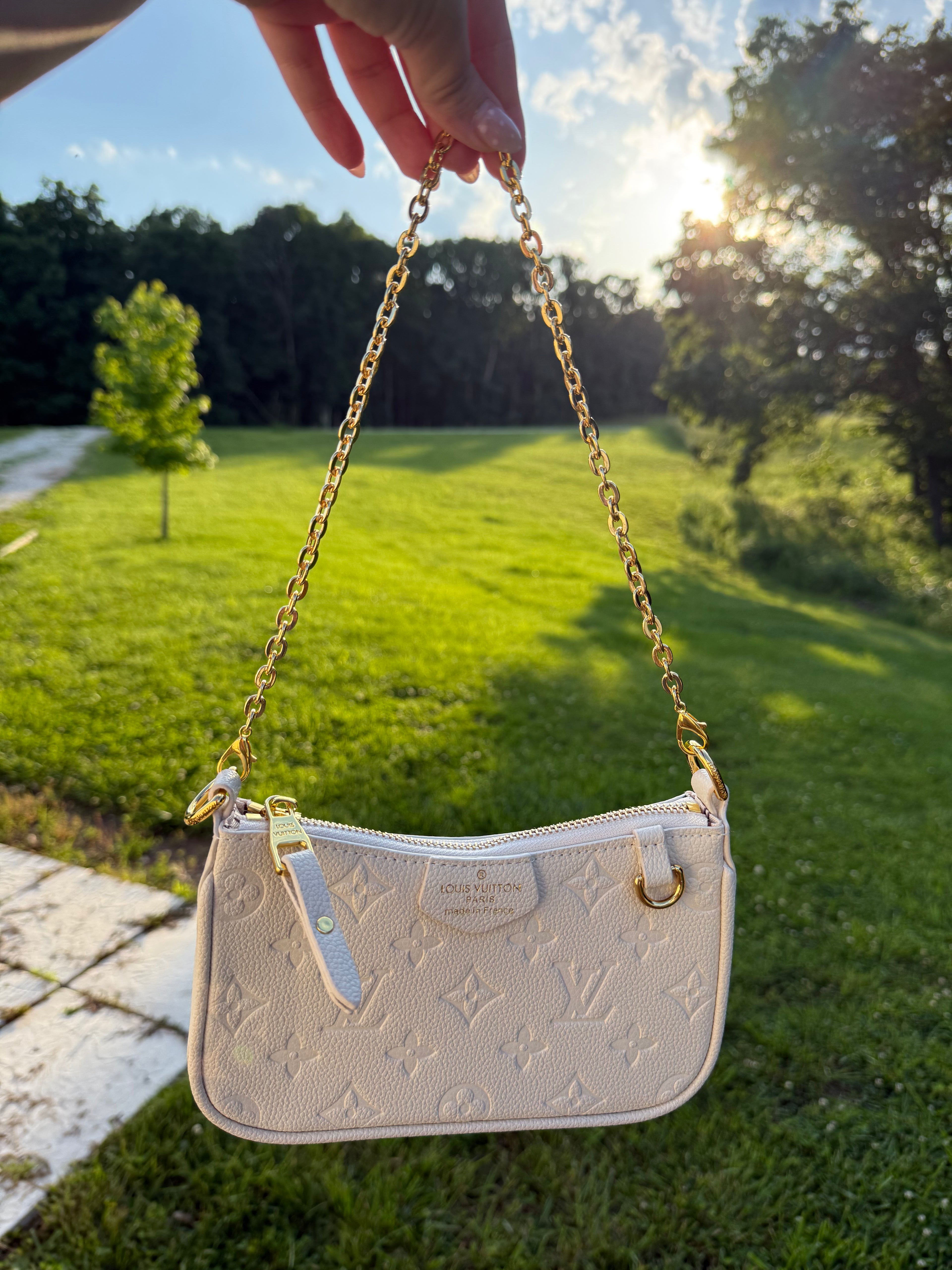 Ava Shoulder Bag