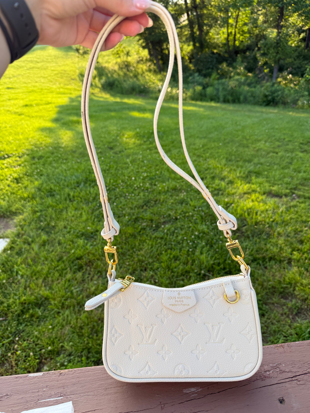 Ava Shoulder Bag