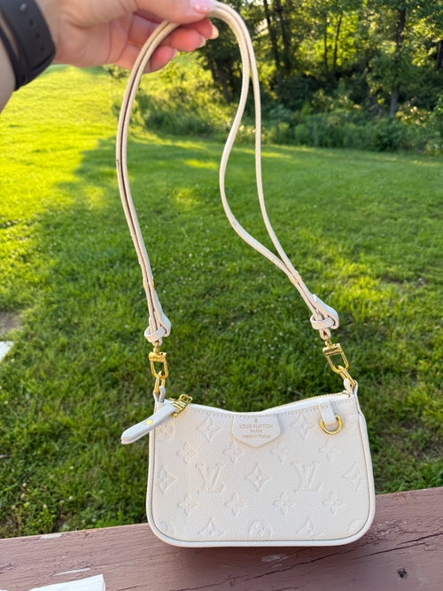 Ava Shoulder Bag