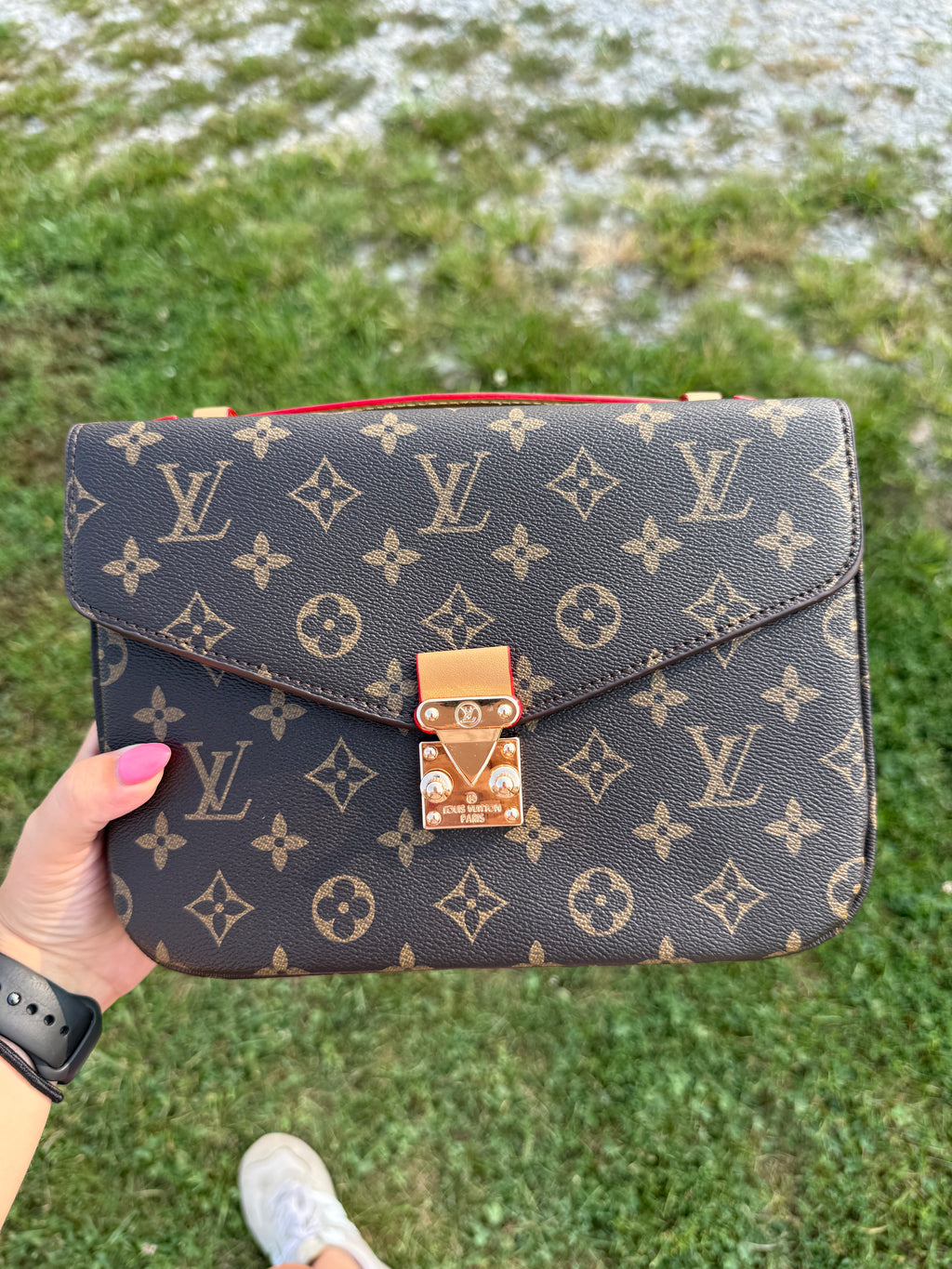 Kinley Crossbody Purse